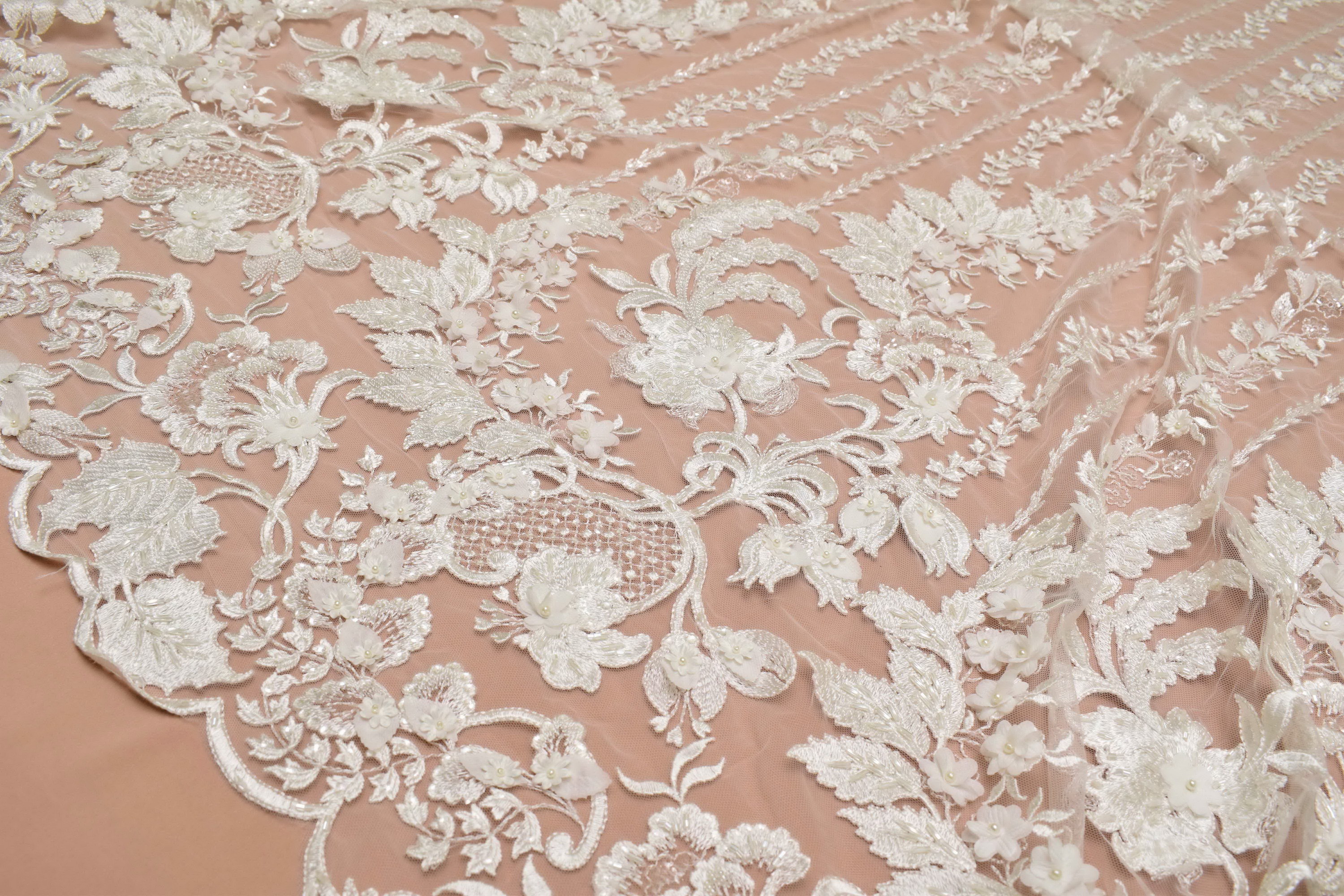 Sale: Guipure &laquo;49441&raquo